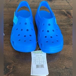 Kids’ Crocs Swiftwater Wave Sandals Size C 13